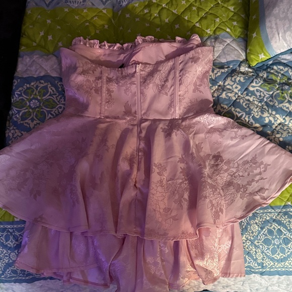 Elegant Pink Corset romper dress - Picture 3 of 3